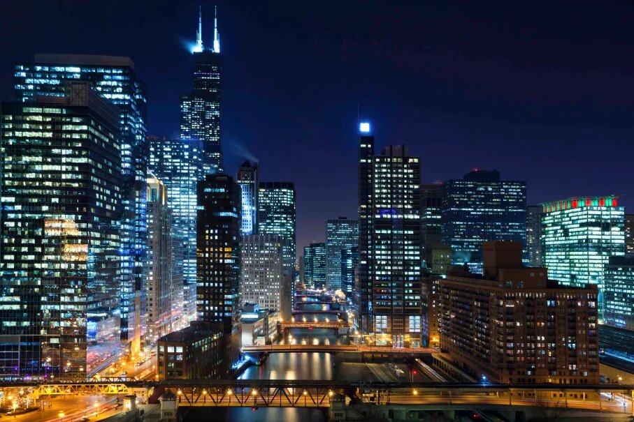 Best Rooftop Bars in Chicago for Stunning Skyline Views