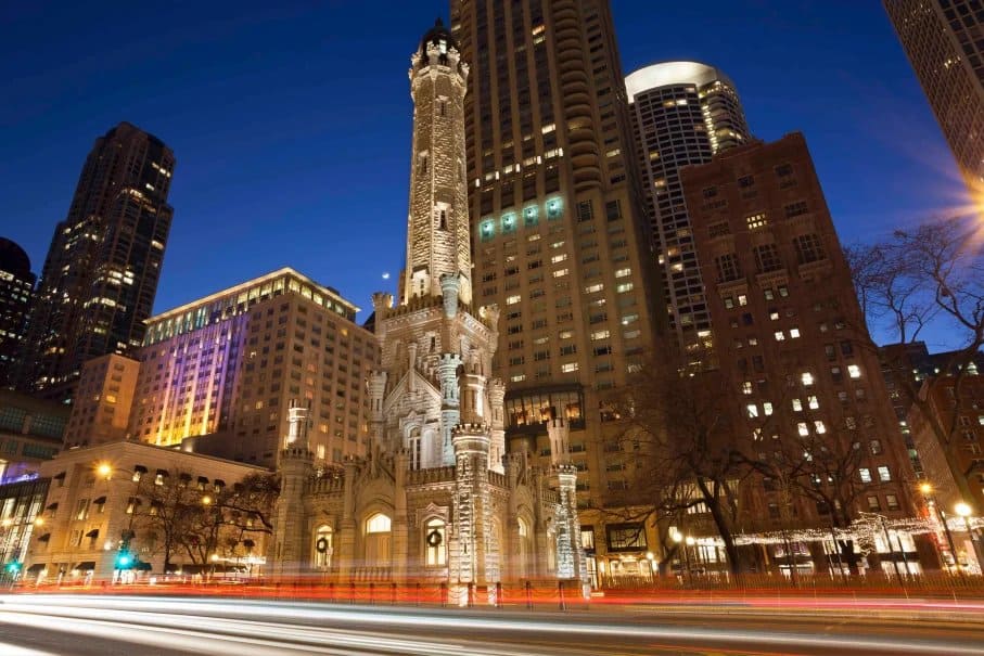 A History Lover’s Guide to Chicago: 10 Must-See Historic Sites