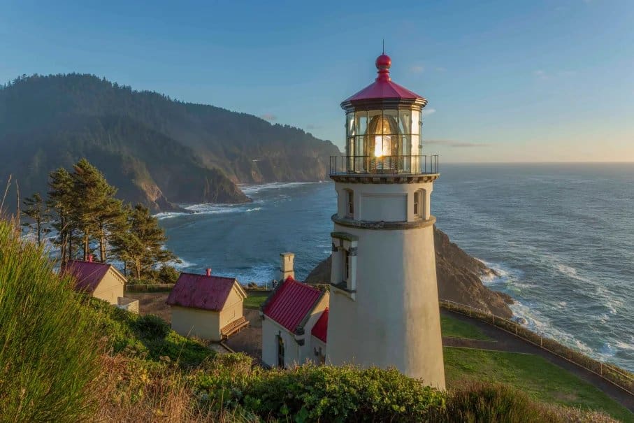 The Ultimate Oregon Coast Road Trip: 10 Must-See Stops